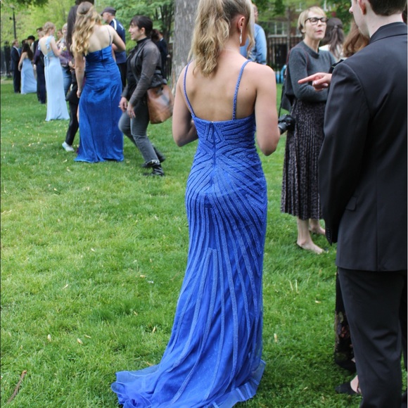 Prom dress size 2 - Picture 3 of 6